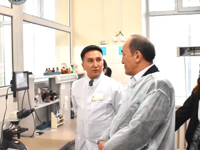 В SHAKARIM UNIVERSITY ОТКРЫЛАСЬ МИКРОБИОЛОГИЧЕСКАЯ ЛАБОРАТОРИЯ ДЛЯ ПРОВЕДЕНИЯ ИССЛЕДОВАНИЙ