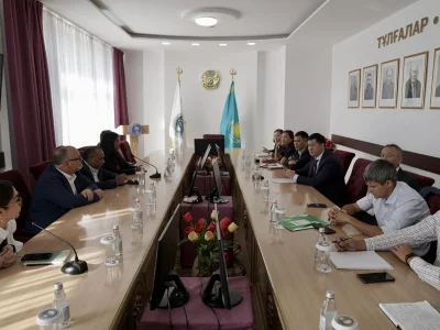 ФОНД CATERPILLAR FOUNDATION В УНИВЕРСИТЕТЕ ШАКАРИМА